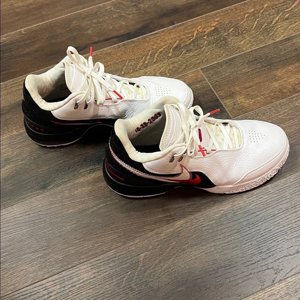 Nike White and Red Athletic Shoes
